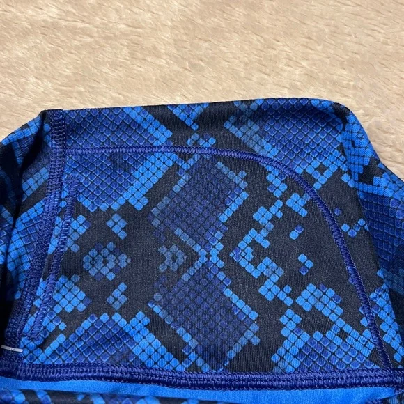 LULULEMON - Picture 9 of 14